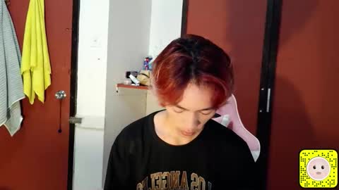 Snapshot of babytwinkxxxx chatting on 04.15.26 babytwinkxxxx online show from 04.15.26