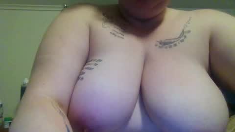 Snapshot of backwoodsbarbie90 chatting on 03.17.26 backwoodsbarbie90 online show from 03.17.26