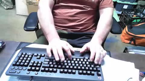 Snapshot of bad_dad158 chatting on 09.18.25 bad_dad158 online show from 09.18.25