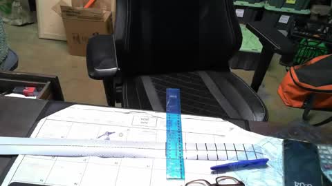 Snapshot of bad_dad158 chatting on 10.02.25 bad_dad158 online show from 10.02.25