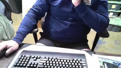 Snapshot of bad_dad158 chatting on 11.11.25 bad_dad158 online show from 11.11.25