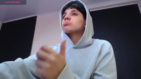 Anna online show from 02.12.25