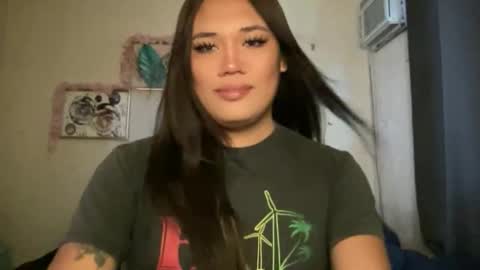 Snapshot of bad_kitty_amara chatting on 03.20.26 AMARA - FOLLOW ME AND THUMBS UP online show from 03.20.26