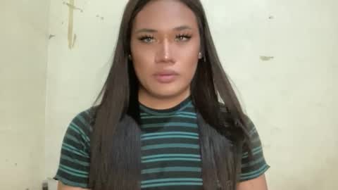 Snapshot of bad_kitty_amara chatting on 04.08.26 AMARA - FOLLOW ME AND THUMBS UP online show from 04.08.26