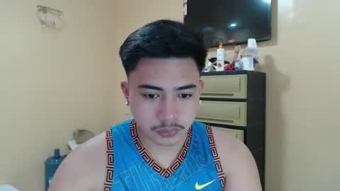 Snapshot of badboy_hanns chatting on 12.11.24 HANNS online show from 12.11.24