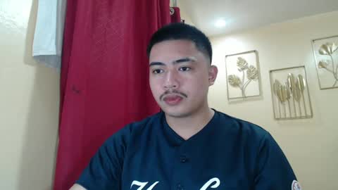 Snapshot of badboy_hanns chatting on 02.12.25 HANNS online show from 02.12.25