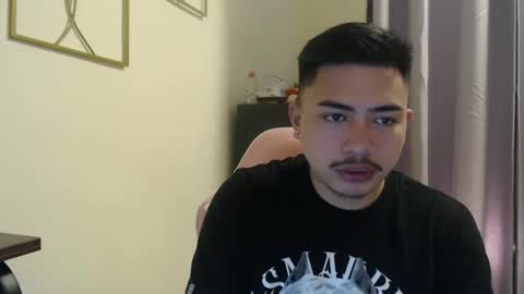 Snapshot of badboy_hanns chatting on 10.10.25 HANNS online show from 10.10.25