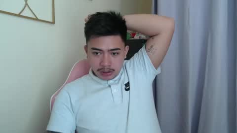 Snapshot of badboy_hanns chatting on 10.17.25 HANNS online show from 10.17.25