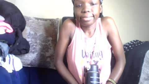baddie_floxxy online show from 06.17.26
