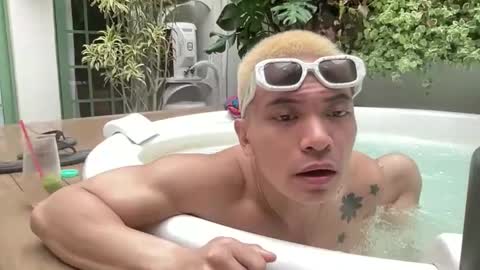 baddiebaddiestrokeoclock online show from 02.08.26