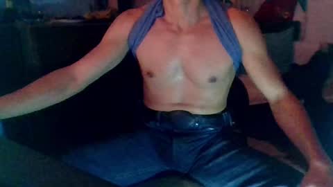 Mexican livin Off the Wall online show from 02.04.25