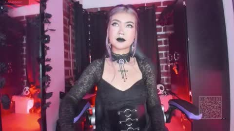        Please help me to reach 100 thumbs up online show from 09.28.25