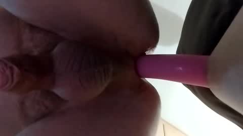 Snapshot of badmandirty3 chatting on 09.21.25 badmandirty3 online show from 09.21.25