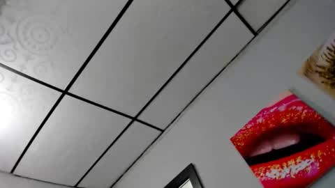 Snapshot of badoozdoll69 chatting on 12.06.24 Alexandra Independent model online show from 12.06.24