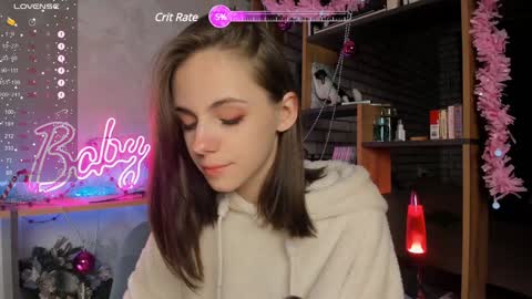 Snapshot of baenova chatting on 12.21.24 Molly links in bio online show from 12.21.24