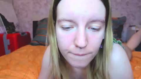 holly online show from 02.05.26