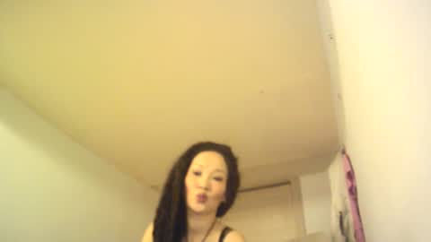 Snapshot of bailliy chatting on 01.25.25 bailliy online show from 01.25.25