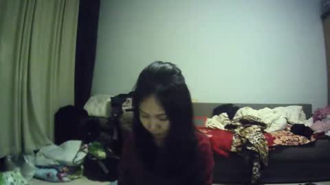 Snapshot of bailliy chatting on 11.18.25 bailliy online show from 11.18.25