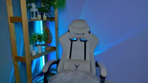 Snapshot of balerinacappuccino_ chatting on 03.04.26 Elly online show from 03.04.26