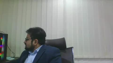 Snapshot of ballbustingslave1987nolimits chatting on 12.11.24 Ballbusting Slave online show from 12.11.24