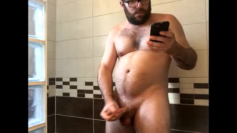 Snapshot of ballounho chatting on 09.20.25 Ballounho online show from 09.20.25