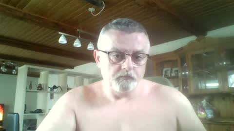 Snapshot of ballspain chatting on 06.28.26 Oldgrumpy12 online show from 06.28.26