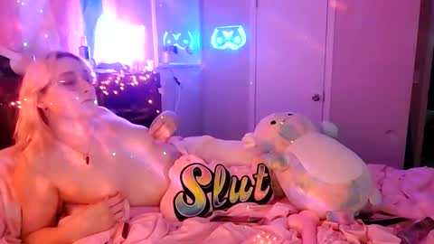 Bambi Sparkles TS online show from 02.13.25