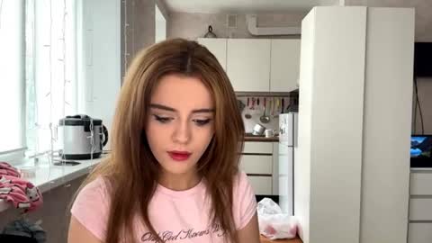 Lola  online show from 07.14.26
