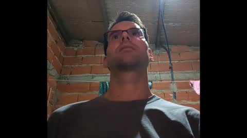 Snapshot of banana_argen_15 chatting on 02.25.26 Ezequiel online show from 02.25.26