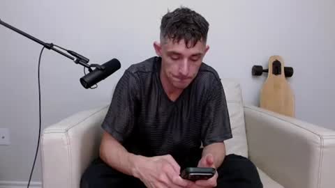 bananacurvesleft online show from 06.22.26