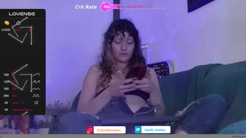 V E R O N I C A online show from 12.05.25