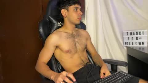 Snapshot of banmeel chatting on 08.04.26 Damiano online show from 08.04.26