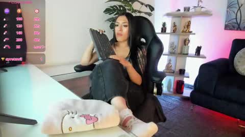 Gabi  online show from 09.25.25