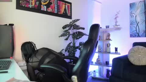 Gabi  online show from 10.30.25