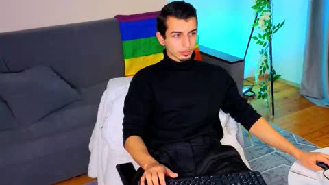 John online show from 12.03.25