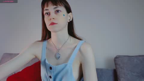 Snapshot of barbarian_girl chatting on 12.17.24 Amina online show from 12.17.24