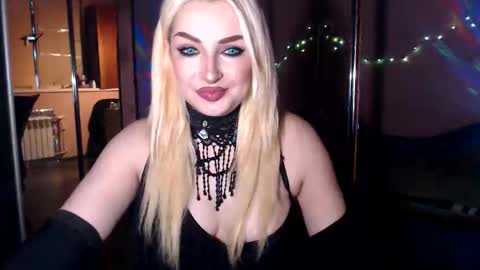 Victoria online show from 05.24.26