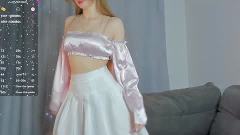 Snapshot of barbbiiedoll chatting on 12.04.24 Kendall online show from 12.04.24