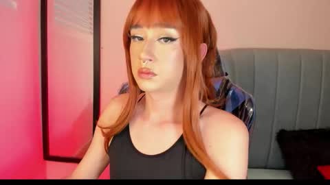 Snapshot of barbie_boy_ chatting on 02.26.26 I work from home this is my room 3 online show from 02.26.26