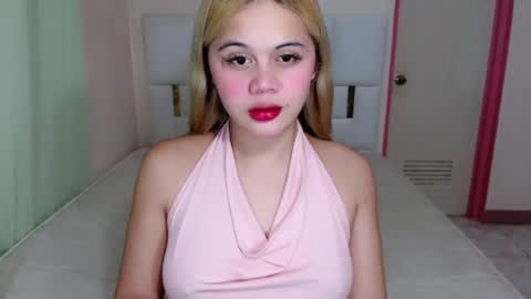 Snapshot of barbie_fuck chatting on 07.13.26 ANGELA online show from 07.13.26