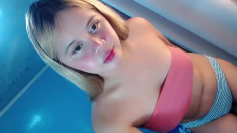 Snapshot of barbie_fuck chatting on 07.18.26 ANGELA online show from 07.18.26