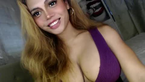 Snapshot of barbie_ivana chatting on 07.11.26 barbei online show from 07.11.26