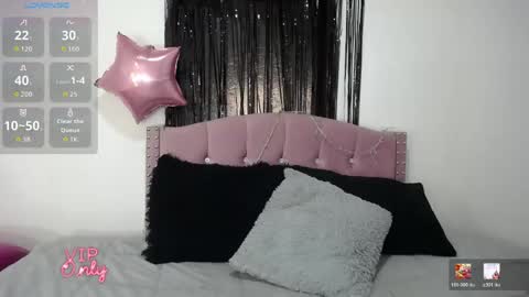 Snapshot of barbie_pym chatting on 04.25.26 Sofia P online show from 04.25.26