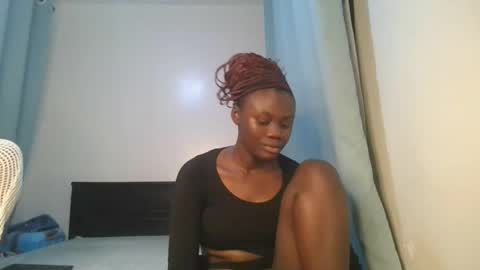 queen online show from 12.16.25