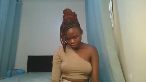 queen online show from 12.19.25