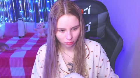 Eva online show from 12.30.24