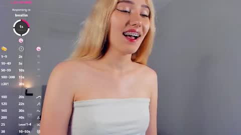 Mia online show from 07.26.26
