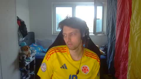 Snapshot of barca200 chatting on 06.13.26 barca200 online show from 06.13.26