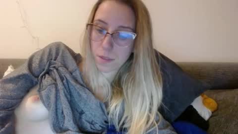 Lena online show from 03.26.26