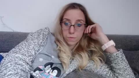 Lena online show from 03.29.26